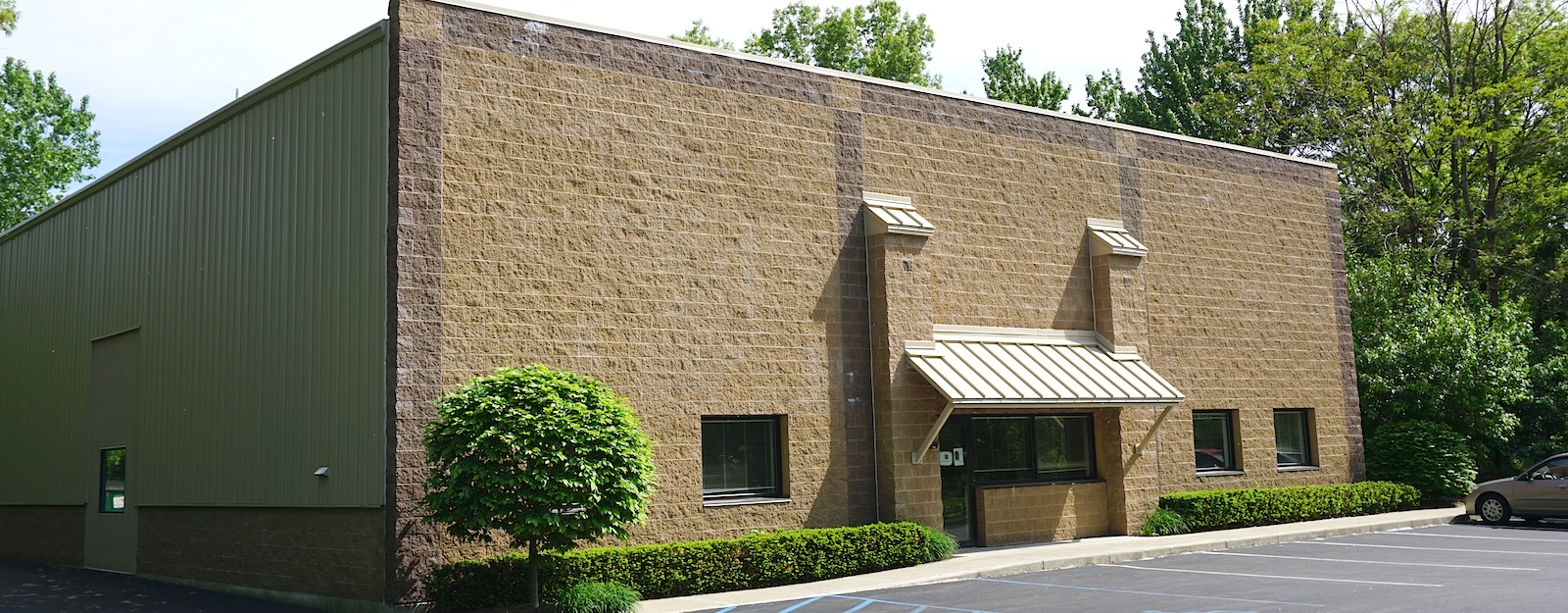 20 Walker Way, Colonie NY - Commercial Warehouse